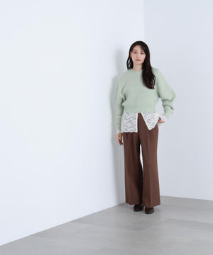 クロップドアゼフォルムニット