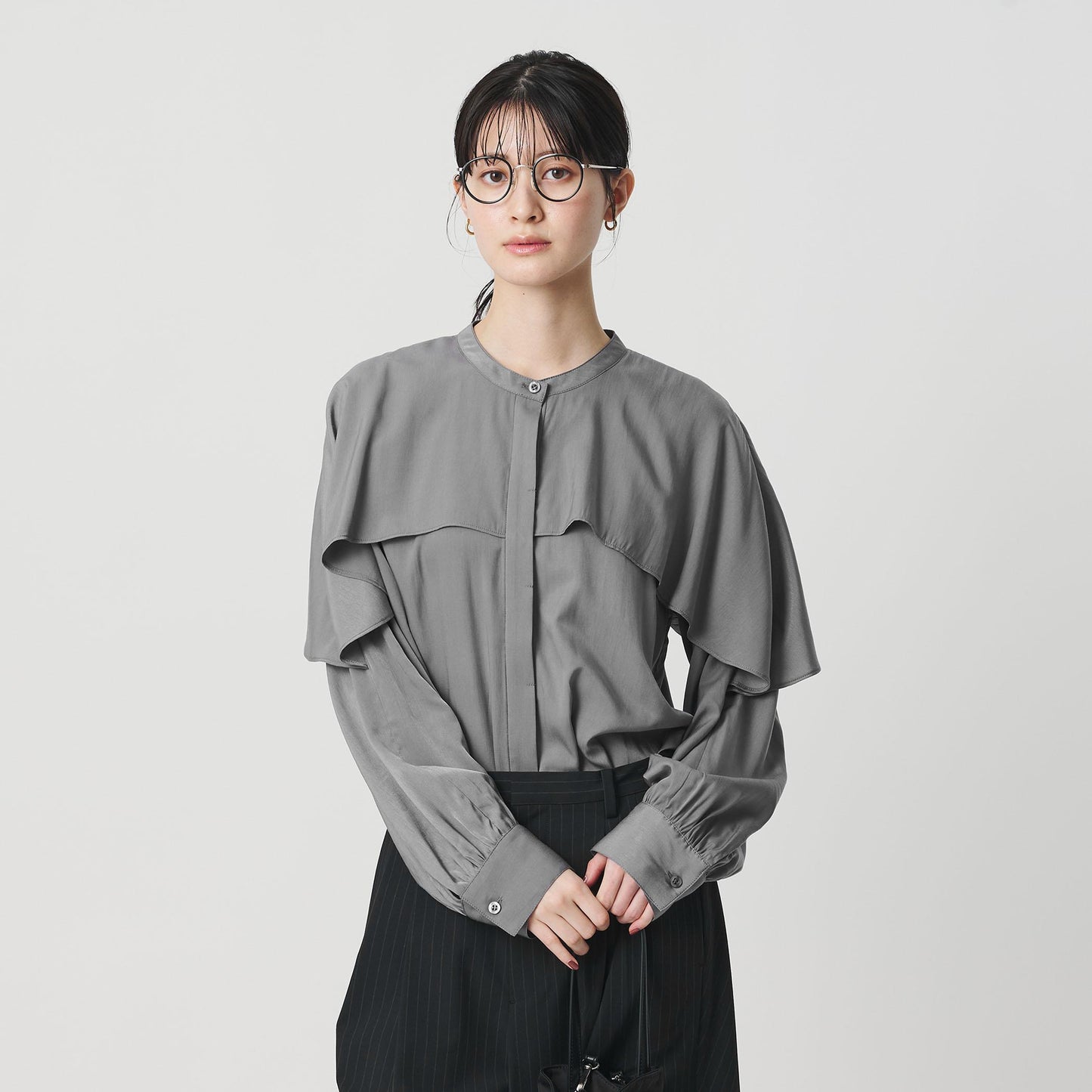 【WEB限定 Wardrobe DAILY MINIMAL】フリルレイヤーブラウス ウォッシャブル