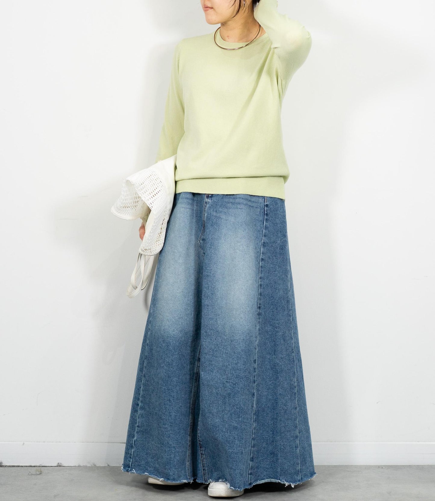 ソフトタッチクルーネックニット