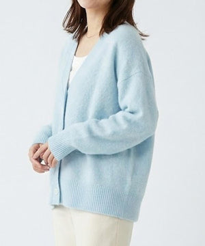 ウールカシミアVネックニット