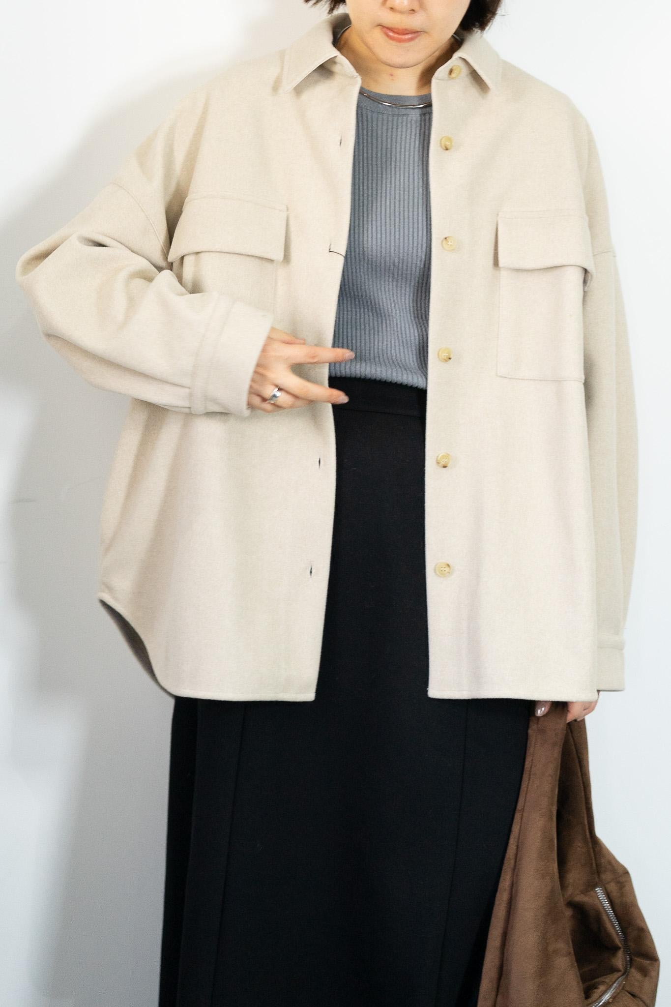 コンフォータブルスリムニット