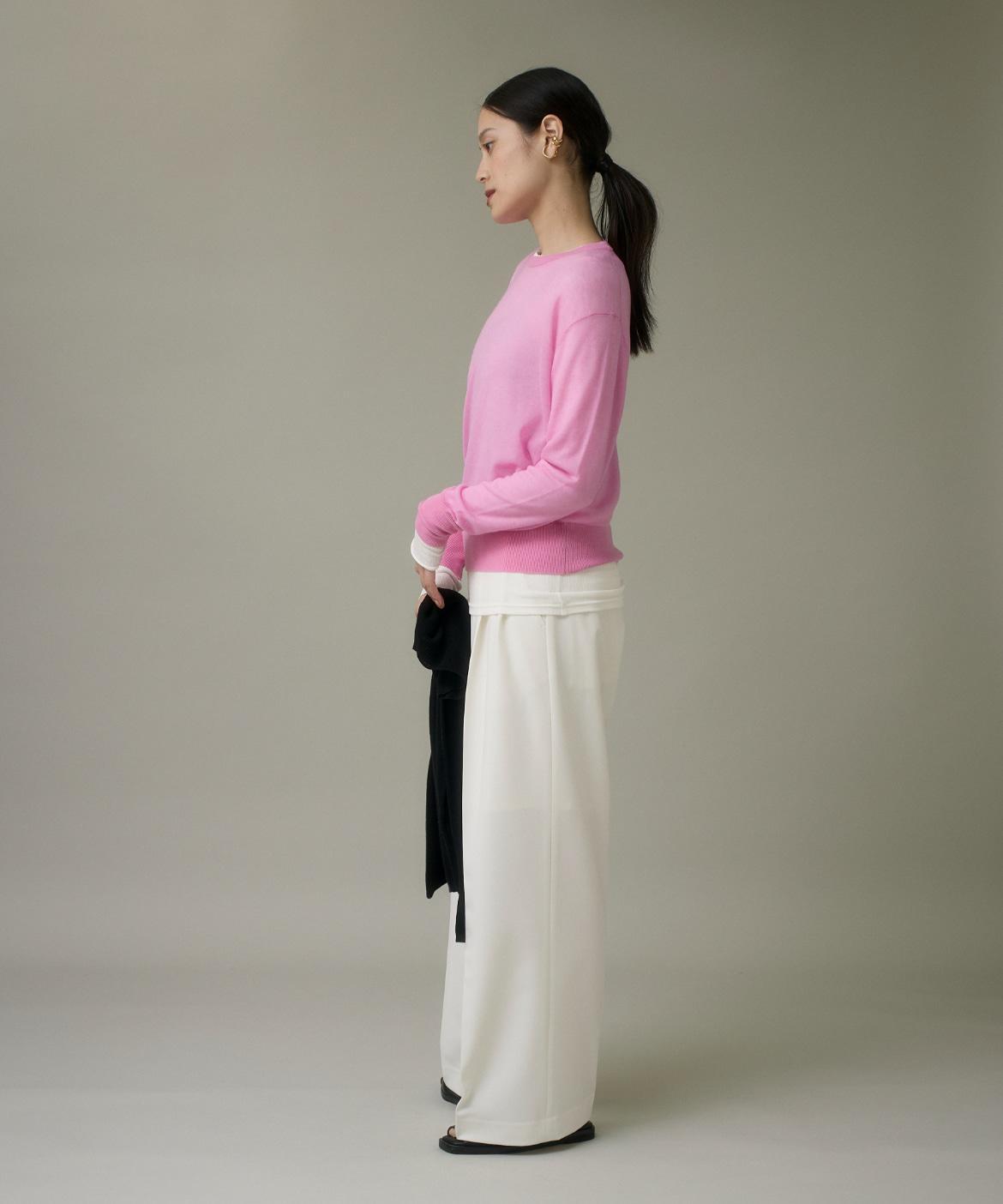 クルーネックニットプルオーバー《Melty air wool》