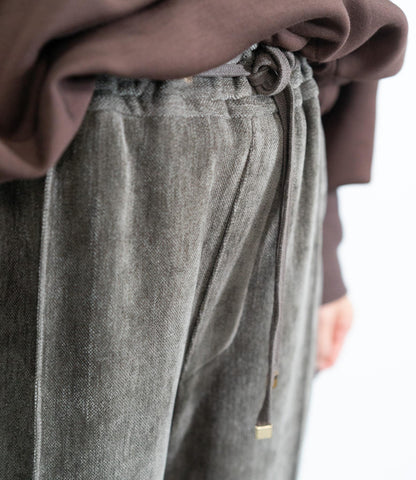 起毛ピンタックイージーパンツ