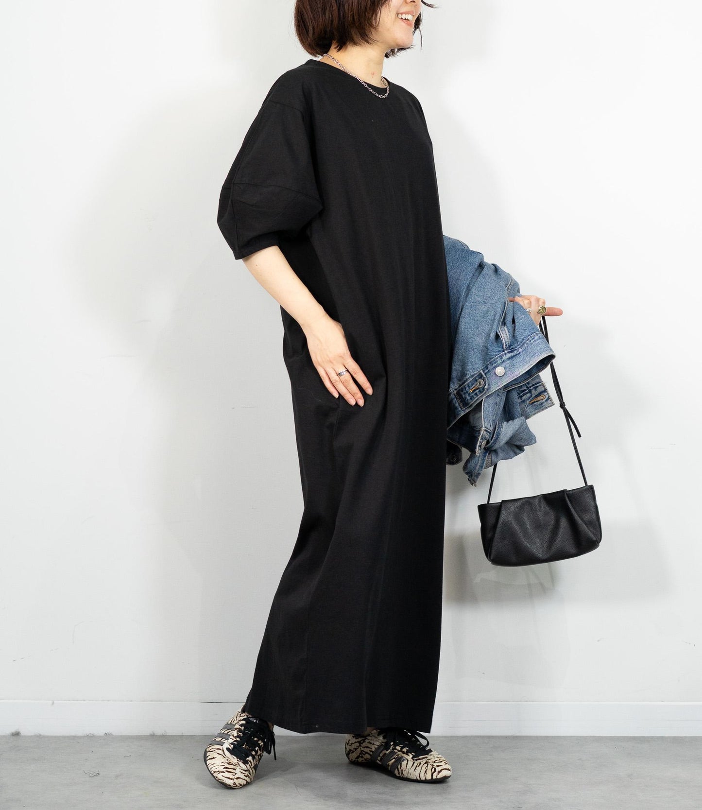 コクーンスリーブストレートワンピース