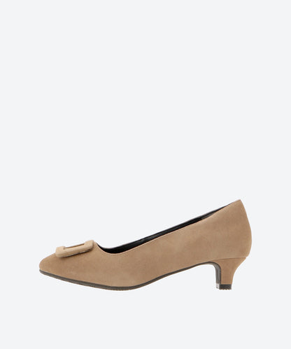 やみつきパンプス