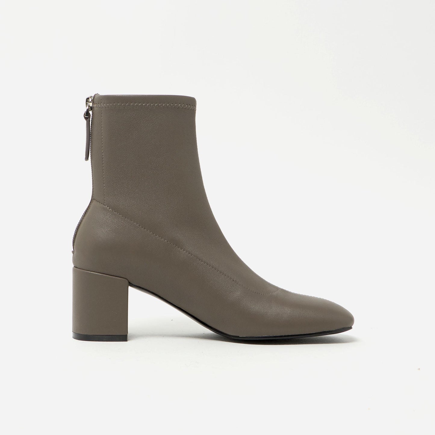 ストレッチレザー ショートブーツ60↓↑