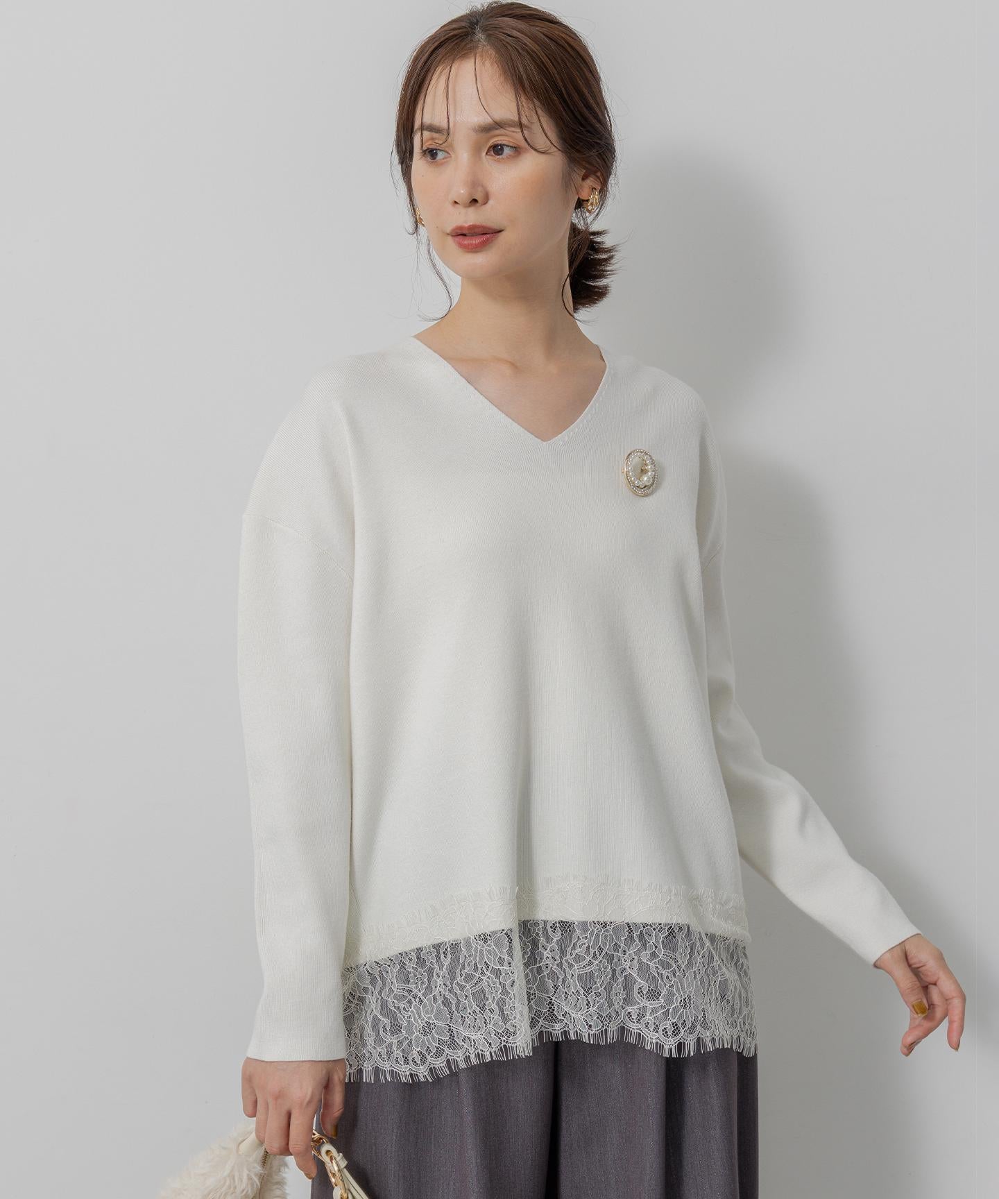レースモチーフニットプルオーバー