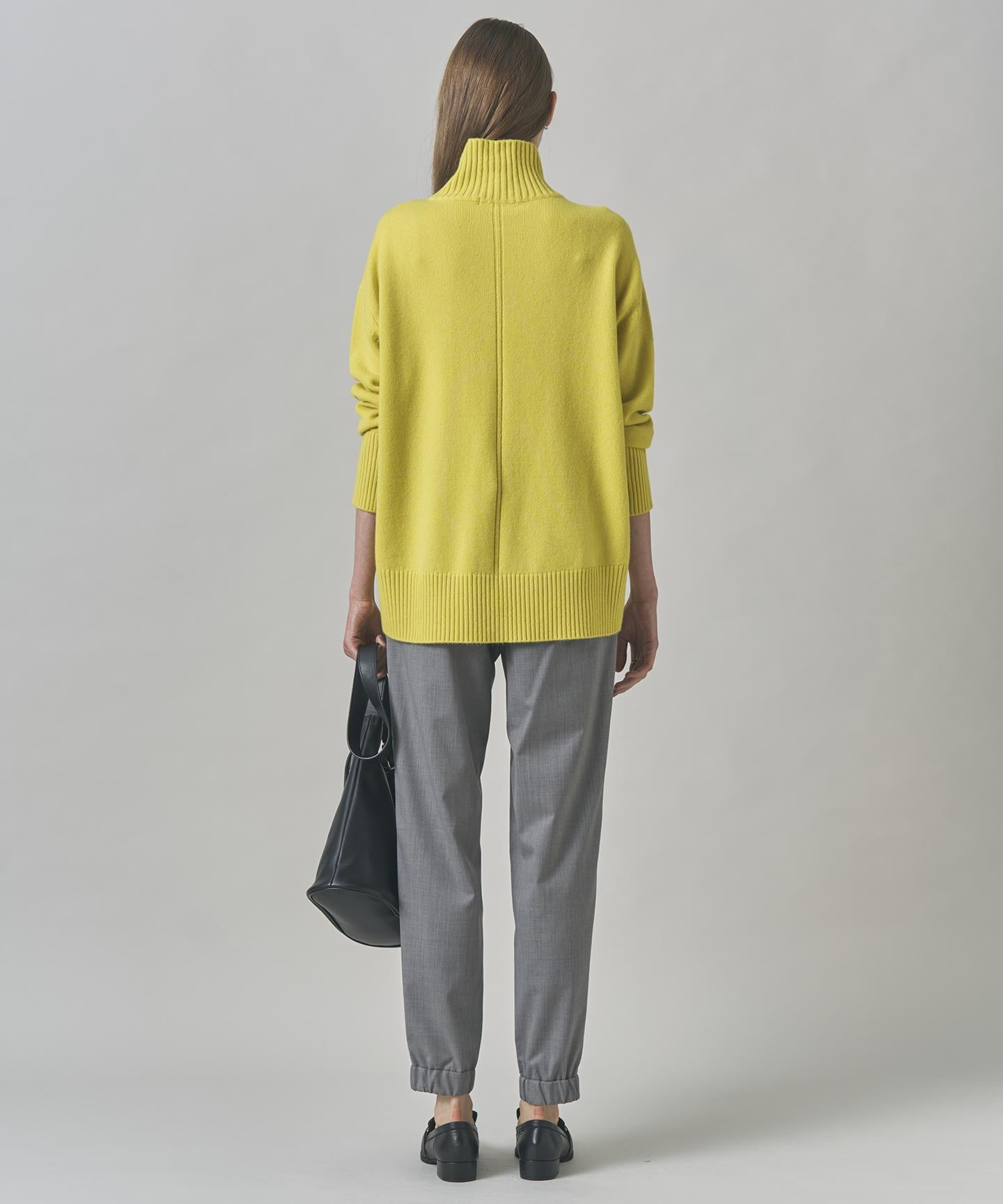 ソフトカシミヤミックス ハイネックニット