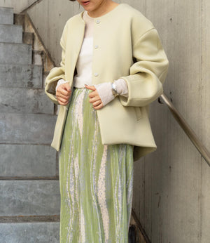 ダンボールノーカラーアウター