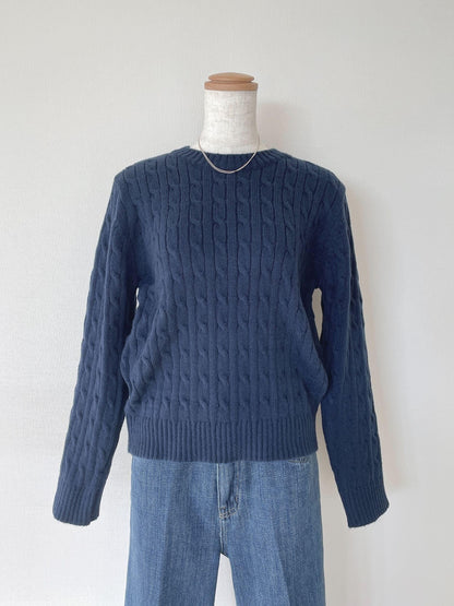 コンパクトケーブルニット