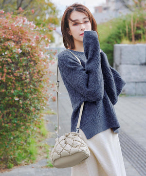 キルティング巾着ショルダーバッグ