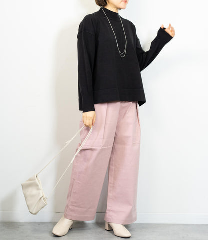 ハイネックスクエアニット