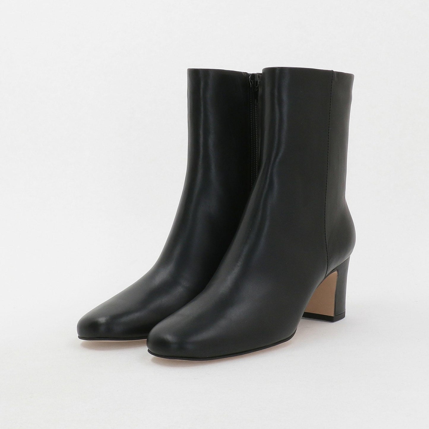 ラウンドプレーン ショートブーツ60↑