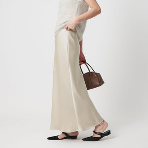 ポリエステルサテン マーメイドフレアスカート