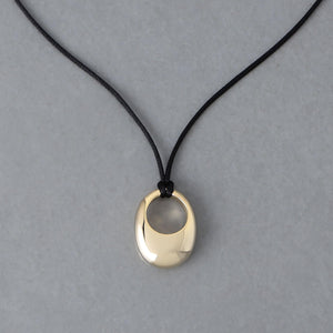 エッグシェイプコードネックレス