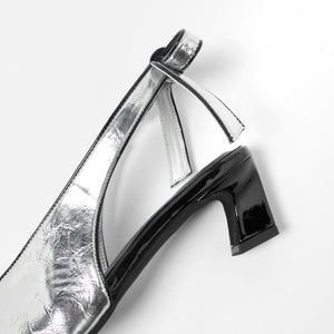 ＜SY＞ポインテッドピープトゥリボンバックベルト パンプス45●↑