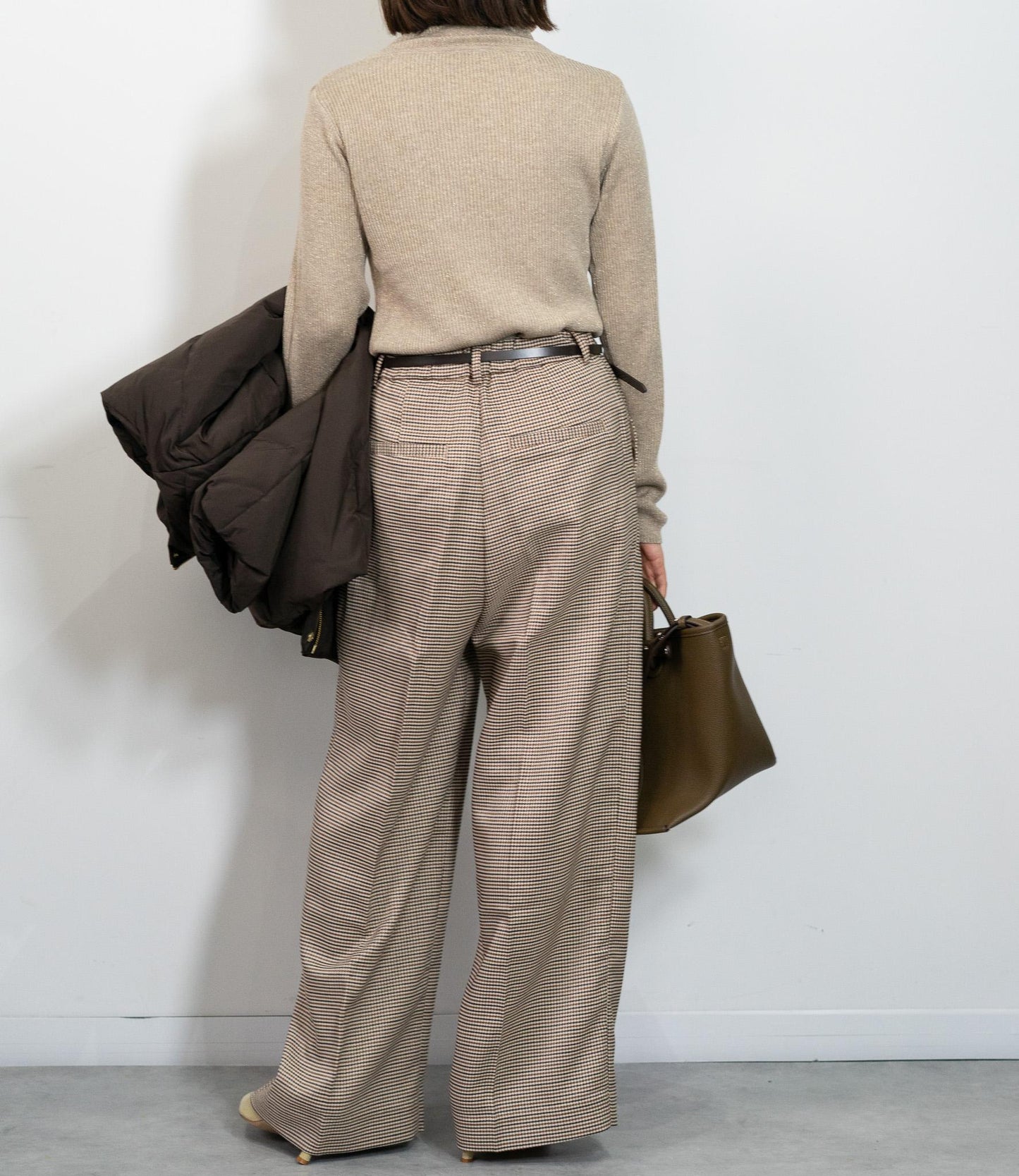 ラメタートルスリムニット