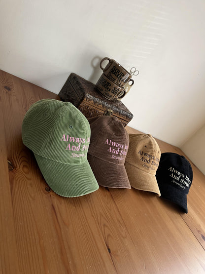 コーデュロイ刺繍ロゴキャップ