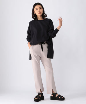 スリットパンツ