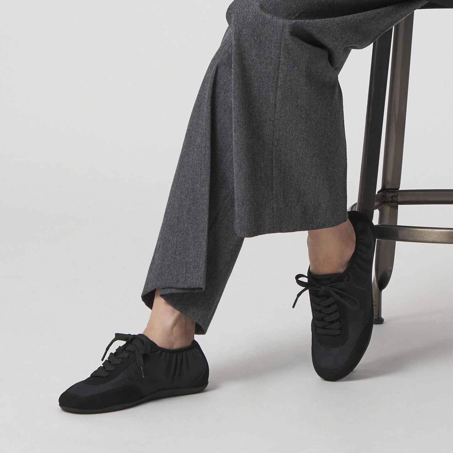 シャーリングトップ スニーカー15↑