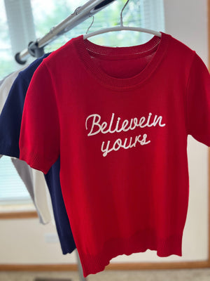 刺繍ロゴニット