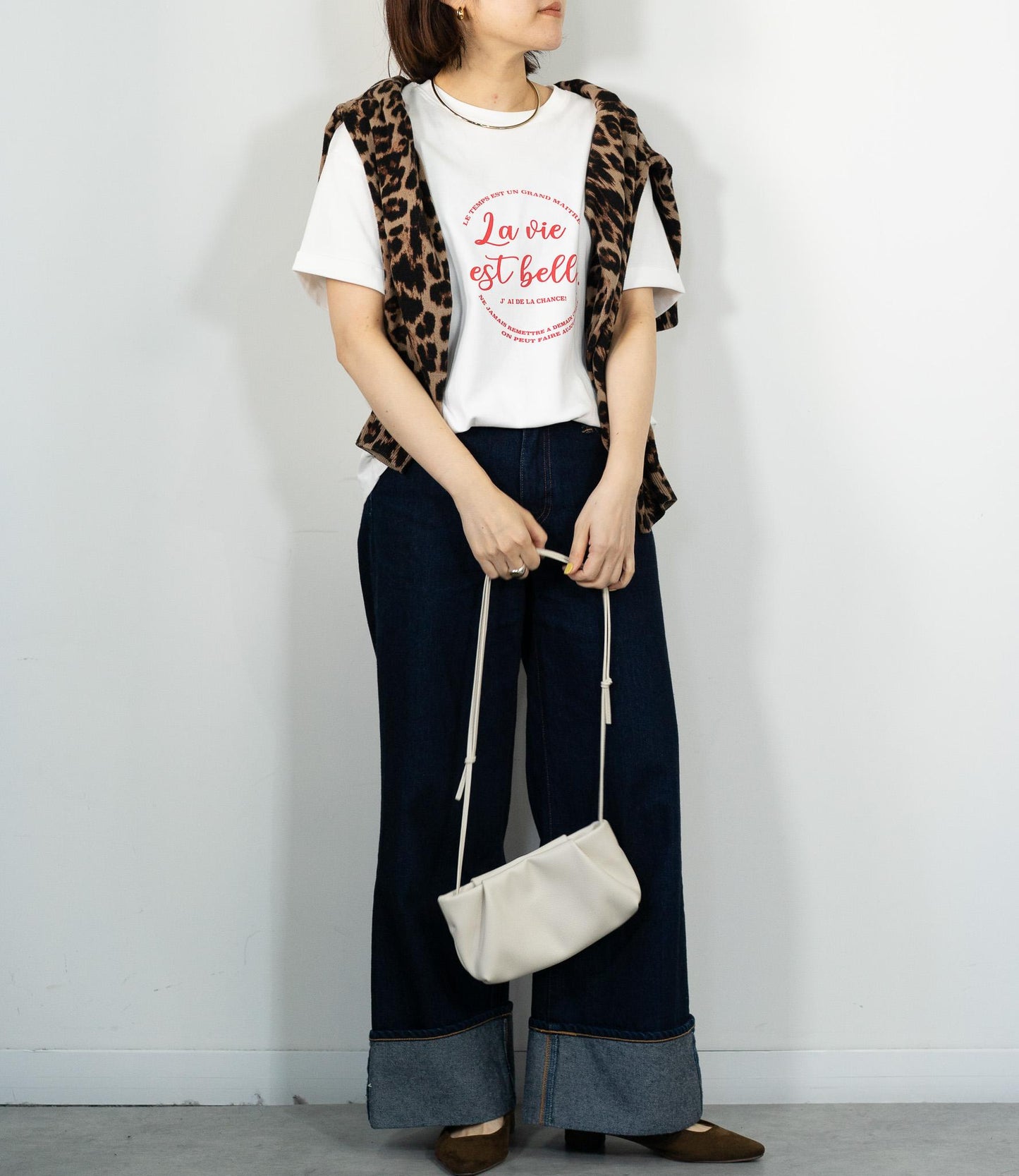 クールタッチLa vie est belleTシャツ