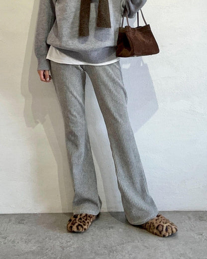 ベロア調リブフレアパンツ