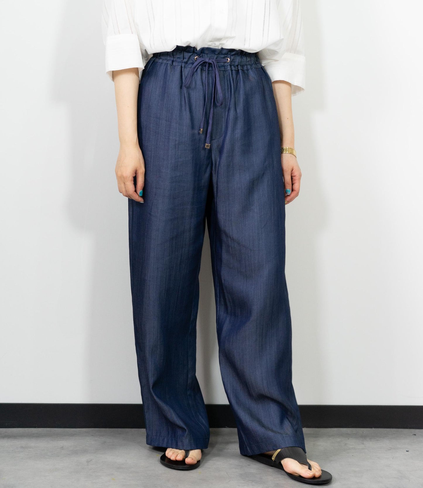 綺麗めテンセルデニムパンツ