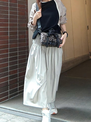 シャーリングフレアスカート