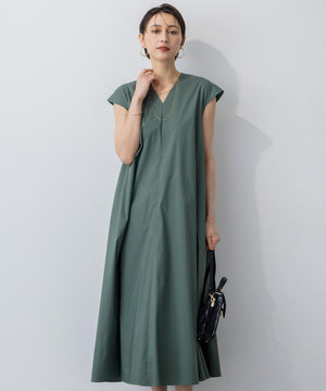 ストレッチブロード Vネックワンピース