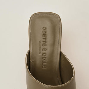 サムカバーミュール サンダル60↑