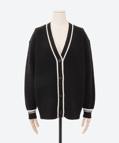 Vネックカーディガン