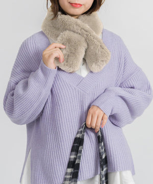 差し込みフェイクファーミニティペット