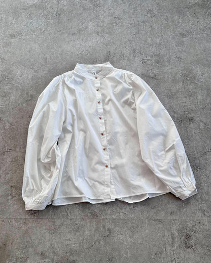 ハートボタンシャツ