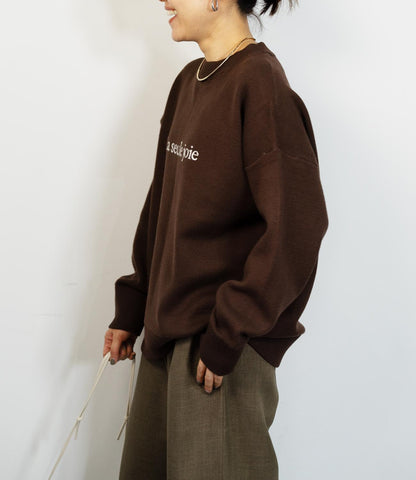 ジャガードロゴニット