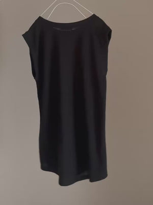 リネンノースリーブトップ