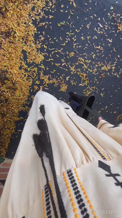 タッセルフォークロア刺繍ワンピース