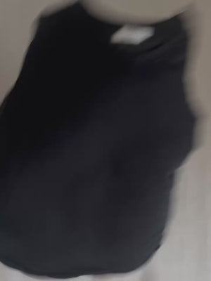 リネンノースリーブトップ