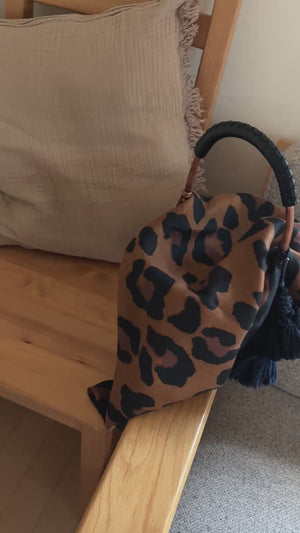 レオパード柄カシミアタッチ マルチスカーフ