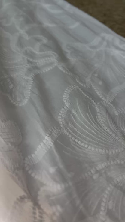 花刺繍コットンパンツ