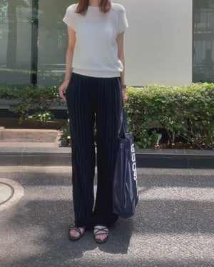 トイリネンパンツ