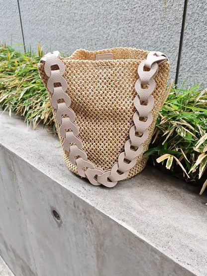 ラタンバケットバッグ